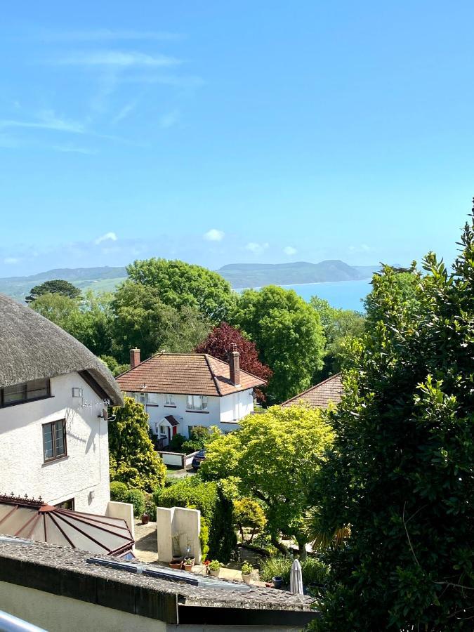 One Of The Best Properties In Lyme! Breathtaking Views Across The Whole Bay. 3 Stories With 2 Tier Veranda Around The Property. Sleeps 6 Лайм-Реджис Экстерьер фото